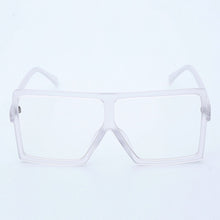 Load image into Gallery viewer, Leopard Big Flat Frame Vintage Sunglasses Women Luxury Brand Trendy Flat Top Sun Glasses Female Gradient Shades UV400 Protection
